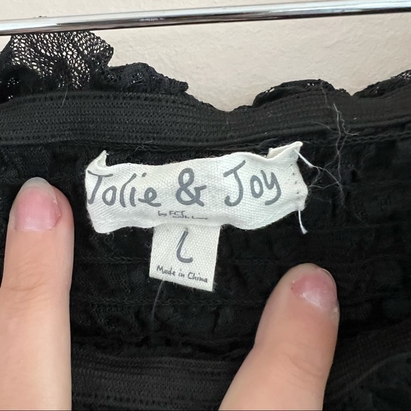 Jolie & Joy | NWT Black Lace Top - Picture 4 of 6